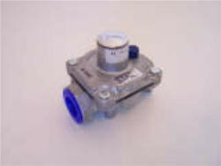 Maxitrol RV47LM Maxitrol gáznyomás szabályzó 1/2", P1=100, P2=10-30 mbar, 2-18 m3/h (04660)