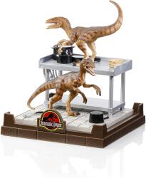 The Noble Collection Statuetă The Noble Collection Movies: Jurassic Park - Velociraptor, 18 cm (NN2502) Figurina