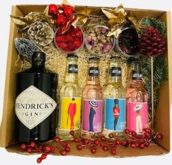  Karácsonyi Hendricks gin tonik csomag díszdobozban