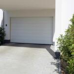 Koffenstein szekcionált garázskapu - kapunyitó szettel - 2500×2025 -Fehér