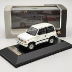 PREMIUM Suzuki Vitara Escudo 1992 white1/43 (15393)
