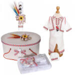 Produs vandut si livrat de S. C. Denikos Creativ S Set popular, trusou botez, cutie trusou, lumanare si costum traditional baietel, Denikos® C9095