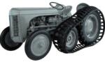 UNIVERSAL HOBBIES Ferguson TEA 20 traktor , lánctalpakkal, "half trac" , UH5303 (UH5303)