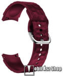  Okosóra szíj - BORDÓ - szilikon, rombusz mintás - 128mm+98mm hosszú, 20mm széles - SAMSUNG Galaxy Watch4 Classic 46mm (SM-R890) / 42mm (SM-R880) / Watch4 44mm (SM-R870) / 40mm (SM-R860) / Watch5 44mm 