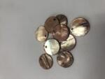  Kagyló medál kerek 2cm vastag 10db/cs márvány drapp (404063-15538)