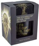 Paladone Paladone: FIFA Mug and Socks gift set (black & gold) (Ajándéktárgyak)