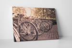 4 Decor Tablou canvas : Biciclete parcate - beestick-deco - 104,00 RON