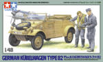 TAMIYA Kuebelwagen Type 82 1: 48 makett harcjármű (300032501) (300032501)