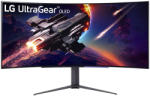 LG UltraGear 45GR95QE-B Monitor