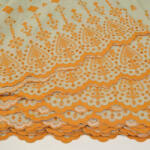 Takoy Exclusive madeira mustár színű hímzés világoszöld alapon