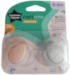 Tommee Tippee játszócumi CTN Night 2 db 0-6 hó pasztell púder-szürke - babymax