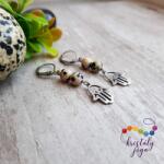 Kristály Jóga Shop Dalmata jáspis 6 mm-es ásvány fülbevaló, védelmező hamsza kézzel