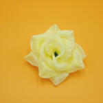  Nyílott rózsafej - kicsi