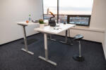 BeActive Elektromosan Állítható Asztal - Fekete, Fehér, 36 mm, 138x70