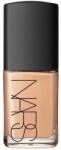 Nars Sheer Glow Foundation hidratáló alapozó árnyalat VALLAURIS 30 ml
