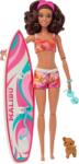 Mattel Barbie - Szörfös Barbie szörfdeszkával játékszett (HPL69) (HPL69)