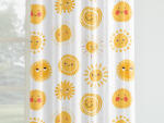 Goldea gyerek pamut függöny - mosolygós napocskák 140x150 cm