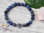 Kristály Jóga Shop Szodalit 8 mm-es matt ásvány karkötő, védelmező hamsza kézzel