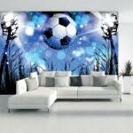Mivali Fototapet - Minge de fotbal în lumina reflectoarelor, vlies, 294x204 cm (T100621TQ6)