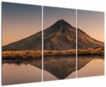 Mivali Tablou oglindirea muntelui Taranaki, Noua Zeelanda, din trei bucăți 120x80 cm (V021545V120803PCS)