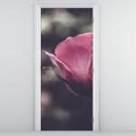 Mivali Fototapet pentru ușă - floare în prim plan (D022091D95205)