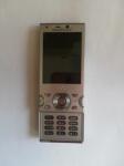 Sony Ericsson W995 (Alkatrésznek), Mobiltelefon, ezüst