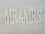  Fa "Mr & Mrs" felirat fehér 25cm