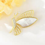  Arannyal bevont elegáns kis pillangó bross áttetsző cirkónia kristályokkal (0524. ) (XR03707F)
