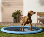 Tchibo Vízpermetező kerti szőnyeg kutyáknak Kék