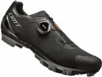 DMT KM4 Black 40 Pantofi de ciclism pentru bărbați (M0010DMT21KM4-A-0019-40)