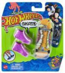 Mattel Set mini placa skateboard cu pantofi, Hot Wheels, HNG48