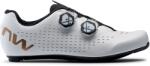 Northwave Revolution 3 - pantofi pentru ciclism sosea - alb negru logo auriu (80221012-55)