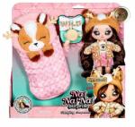 MGA Entertainment Na! Na! Na! Surprise: Myra Woods baba szarvas mintájú hálózsákkal (579380EUC)