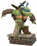 Diamond Select Toys Szobor Teenage Mutant Ninja Turtle: Leonardo 23 cm (JAN232416)