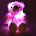Somogyi Elektronic Lumina de veghe Ursulet din plus, LED-uri multicolore, alimentare baterii