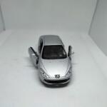 Welly Peugeot 407 silver1/43 (25033)