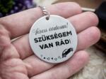 R.M. ékszer Vezess óvatosan acél medálos kulcstartó (13120-RM-KA)