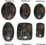  Cabochon din Biolit cu Spinel Mineral Natural - Oval - 21-29x12-22x3-7 mm - 1 Buc