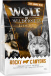Wolf of Wilderness Wolf of Wilderness Preț special! 2 x 1 kg hrană uscată câini - "Rocky Canyons" Vită crescută în aer liber