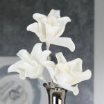  3 virágú fehér színű habvirág Rumba 43cm