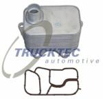 Trucktec Automotive Olajhűtő, motorolaj TRUCKTEC AUTOMOTIVE 07.18. 030