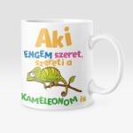  Aki engem szeret, szereti a kaméleonom is bögre (szereti_kameleon_bogre)