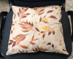  Pamut borítású darált szivacs töltetű ülőpárna 35x35 cm / barna leveles