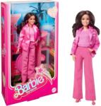 Mattel HPJ98 Barbie The Movie rózsaszín ruhás America Ferrera Gloria figura (HPJ98)