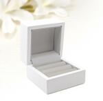  Fehér lakkozott fa karikagyűrű doboz BXRGW-WP-WD2301