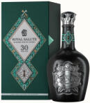 CHIVAS REGAL 30 Years Regal Royal Salute Key to the Kingdom 0,5 l 40%