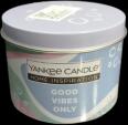 Yankee Candle Illatgyertya Good Vibes Only Sentiments Tin 113 gr YCE1442 Kifutó termék! (YCE1442)