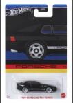 Mattel Hot Wheels: 1989 Porsche 944 Turbo kisautó, 1: 64 (HRW58)