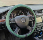 Autolife Univerzális műbőr kormányvédő 38cm sötét zöld 2397GR (2397GR) - olaj