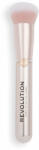 Revolution Arcpirosító ecset R7 (Buffing Foundation Brush)